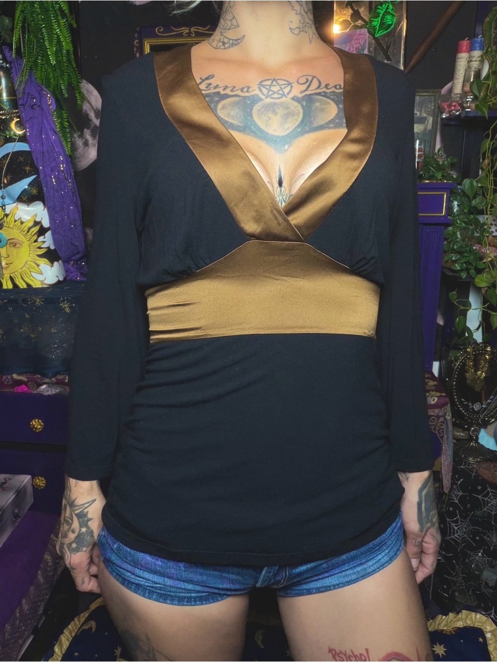 Y2K Vintage INC Empire Waist Golden Brown Detail Black Blouse Size Medium